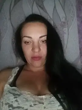 PrettyAngell  online show from July 29, 2026, 9:47 pm