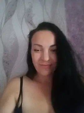 PrettyAngell  online show from June 26, 2026, 3:23 am