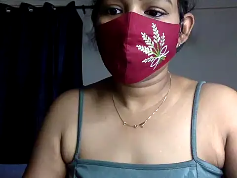 Nisha-moon online show from July 10, 2026, 6:46 am