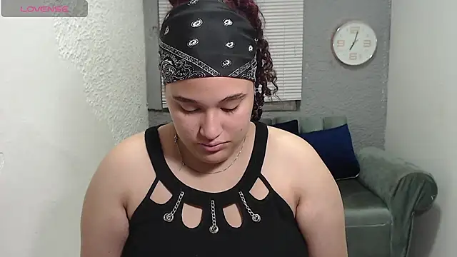 Snapshot of leilasosexy chatting on June 24, 2026, 12:26 pm leilasosexy online show from June 24, 2026, 12:26 pm