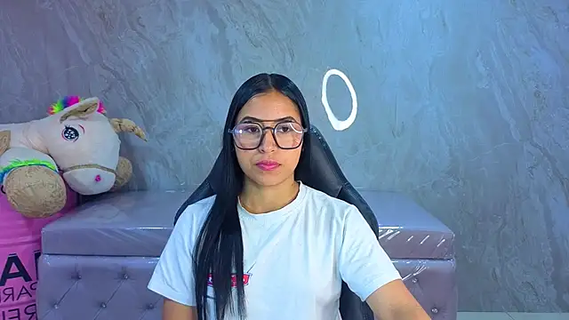 lia x a online show from June 8, 2026, 1:00 pm