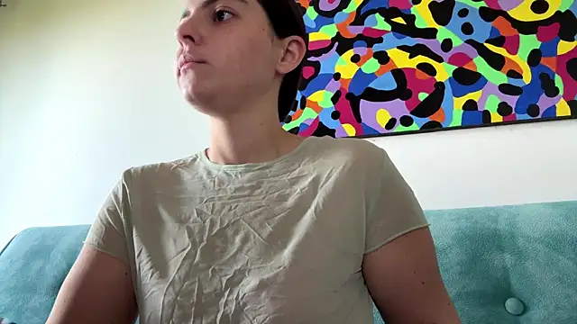Snapshot of MarisaKomar chatting on June 30, 2026, 7:30 am MarisaKomar online show from June 30, 2026, 7:30 am