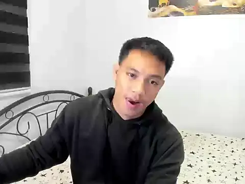 urfucker vinz online show from July 20, 2026, 12:51 pm