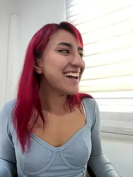 Juliethademon online show from June 16, 2026, 1:11 pm