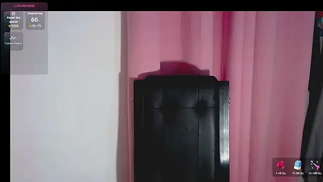 Snapshot of Malikaa__ chatting on June 26, 2026, 4:51 am Malikaa online show from June 26, 2026, 4:51 am