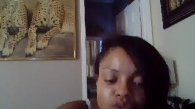 Snapshot of obedientslut8 chatting on June 6, 2026, 1:05 pm obedientslut8 online show from June 6, 2026, 1:05 pm