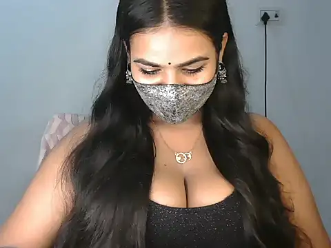 Snapshot of Curvy_Deepa chatting on July 22, 2026, 6:54 pm Curvy Deepa online show from July 22, 2026, 6:54 pm