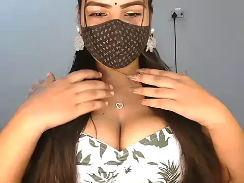 Snapshot of Curvy_Deepa chatting on June 20, 2026, 4:34 pm Curvy Deepa online show from June 20, 2026, 4:34 pm