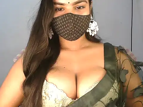 Snapshot of Curvy_Deepa chatting on June 13, 2026, 4:27 pm Curvy Deepa online show from June 13, 2026, 4:27 pm