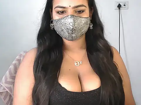 Snapshot of Curvy_Deepa chatting on July 23, 2026, 1:58 am Curvy Deepa online show from July 23, 2026, 1:58 am