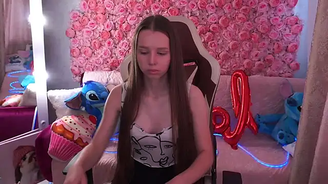 Sasha Foxyyy online show from June 4, 2026, 12:54 pm