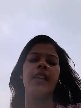 Snapshot of Hot_bhabi0123 chatting on July 1, 2026, 3:07 am Hot bhabi0123 online show from July 1, 2026, 3:07 am