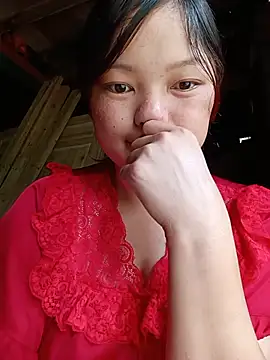 Snapshot of Linna-bae chatting on June 10, 2026, 9:10 am Linna-bae online show from June 10, 2026, 9:10 am