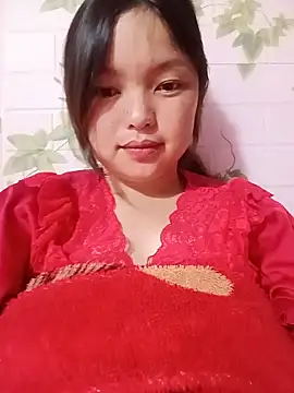 Snapshot of Linna-bae chatting on June 12, 2026, 12:41 am Linna-bae online show from June 12, 2026, 12:41 am