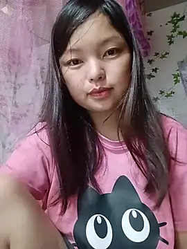 Snapshot of Linna-bae chatting on June 21, 2026, 12:49 am Linna-bae online show from June 21, 2026, 12:49 am
