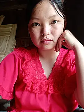 Snapshot of Linna-bae chatting on June 18, 2026, 2:54 am Linna-bae online show from June 18, 2026, 2:54 am