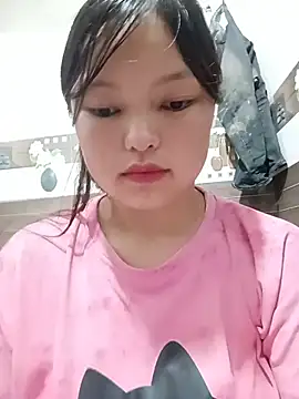 Snapshot of Linna-bae chatting on June 15, 2026, 1:11 pm Linna-bae online show from June 15, 2026, 1:11 pm