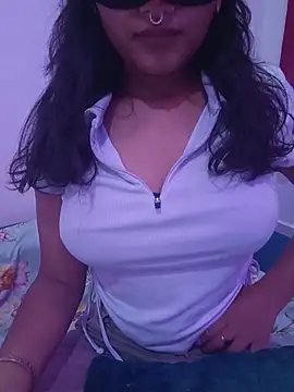 Snapshot of Hot-Rani-76 chatting on June 17, 2026, 3:55 pm Hot-Rani-76 online show from June 17, 2026, 3:55 pm