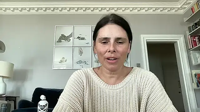 Snapshot of JadeLucy chatting on July 10, 2026, 12:16 pm JadeLucy online show from July 10, 2026, 12:16 pm