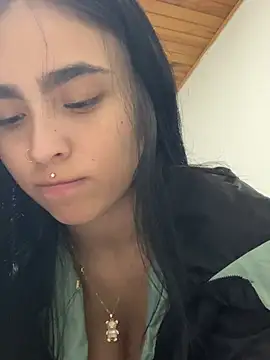Snapshot of Sara_fernandez- chatting on July 16, 2026, 2:36 pm Sara fernandez- online show from July 16, 2026, 2:36 pm