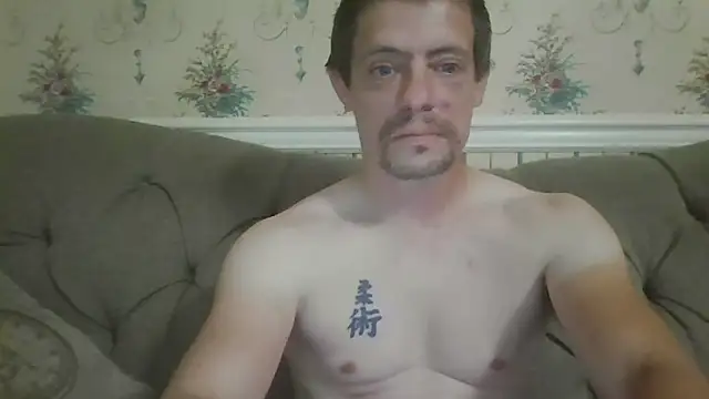 Snapshot of Daddy_Smallz_xxx chatting on June 15, 2026, 1:17 am Daddy Smallz xxx online show from June 15, 2026, 1:17 am