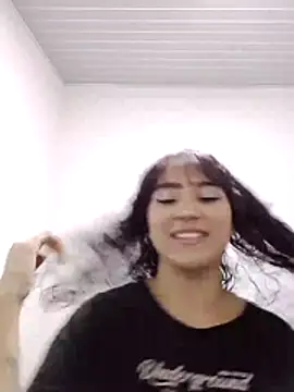 Snapshot of anitta_fox_ chatting on June 10, 2026, 7:04 pm anitta fox online show from June 10, 2026, 7:04 pm