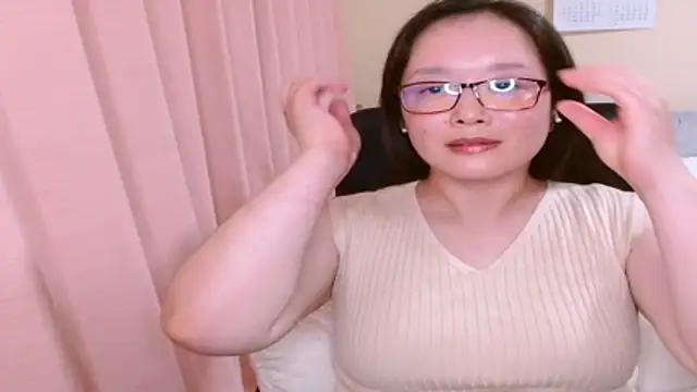 LENA-xo online show from July 23, 2026, 3:30 pm
