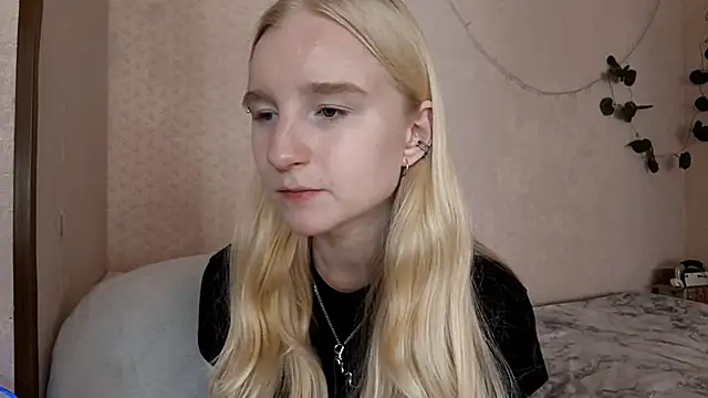 Snapshot of InnoBelle chatting on June 7, 2026, 5:23 am InnoBelle online show from June 7, 2026, 5:23 am