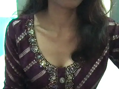 SIMRAN RANI online show from June 26, 2026, 4:40 am