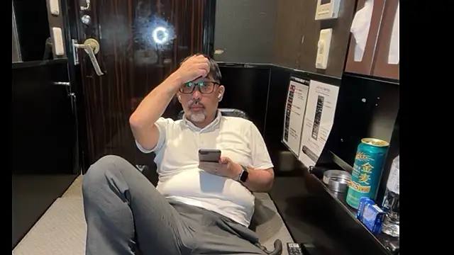 Snapshot of komadanaoki chatting on July 13, 2026, 7:51 am komadanaoki online show from July 13, 2026, 7:51 am