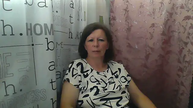 Schastlivaya43 online show from June 11, 2026, 8:06 pm