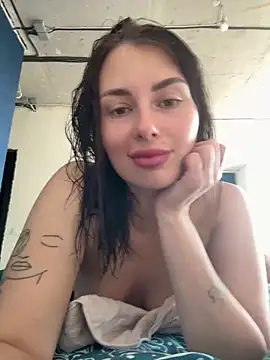 Snapshot of Nikoli_star chatting on June 10, 2026, 4:24 am Nikoli star online show from June 10, 2026, 4:24 am