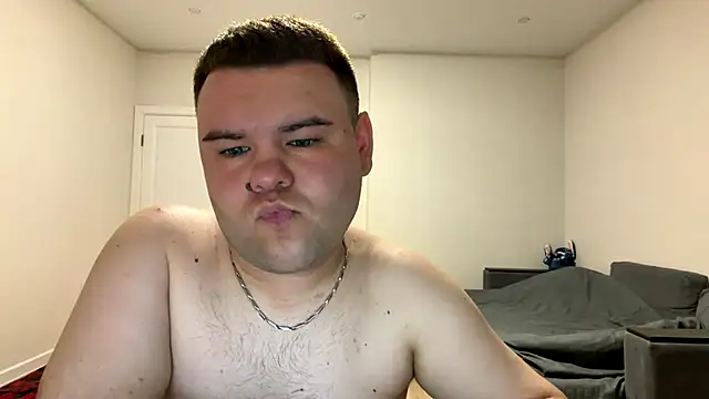 Snapshot of Shein_gray chatting on June 19, 2026, 8:14 pm Shein gray online show from June 19, 2026, 8:14 pm