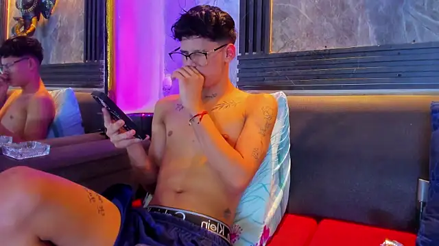 Brianhot0F online show from June 26, 2026, 12:11 pm