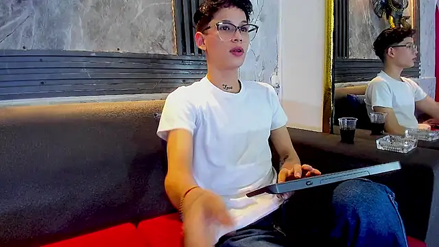 Brianhot0F online show from July 3, 2026, 11:39 am