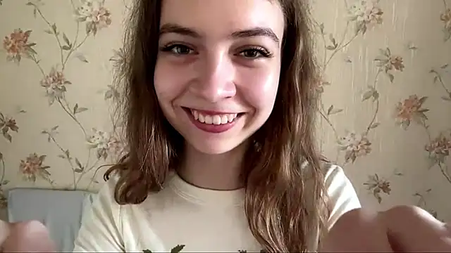 Snapshot of enchantedbeauty chatting on June 6, 2026, 9:58 am enchantedbeauty online show from June 6, 2026, 9:58 am