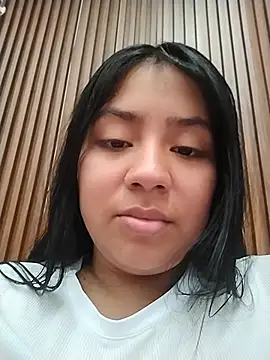 Snapshot of Amber_Herrera chatting on July 16, 2026, 2:58 pm Amber Herrera online show from July 16, 2026, 2:58 pm