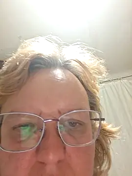 SonyaMarmeladx online show from July 17, 2026, 7:44 pm