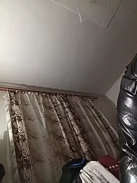 RubberFetischem online show from May 15, 2026, 1:14 am