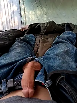 Mstrdstrctn7 online show from February 25, 2025, 11:04 pm