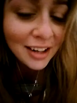 Snapshot of candice1994 chatting on July 27, 2026, 8:49 pm candice1994 online show from July 27, 2026, 8:49 pm