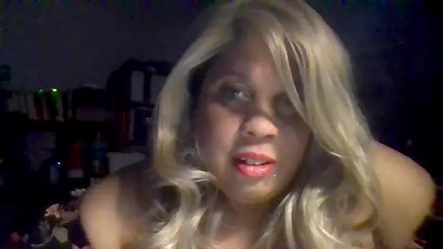 Snapshot of NotEvenPretty chatting on June 11, 2026, 12:24 pm NotEvenPretty online show from June 11, 2026, 12:24 pm