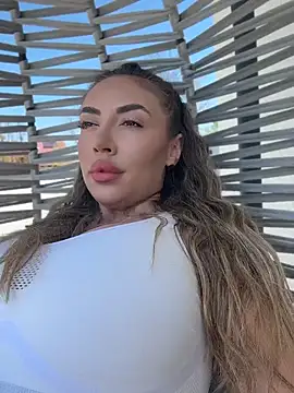 BabesGoWild online show from May 5, 2026, 10:29 am