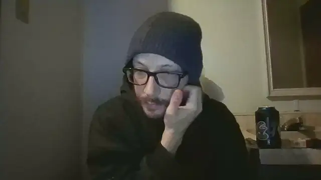 Snapshot of IggyGodsbane chatting on June 13, 2026, 2:20 am IggyGodsbane online show from June 13, 2026, 2:20 am