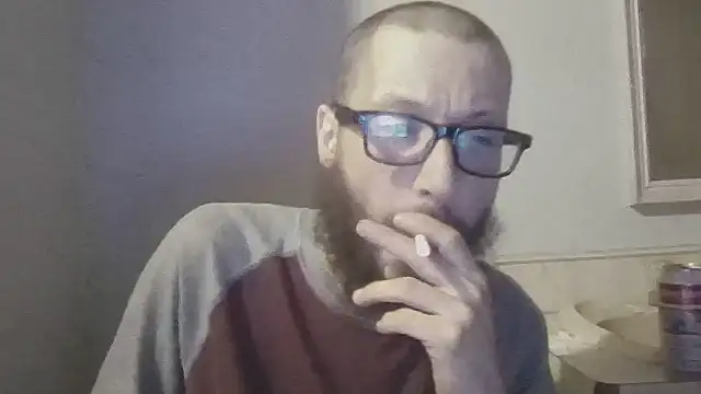 Snapshot of IggyGodsbane chatting on June 5, 2026, 6:52 am IggyGodsbane online show from June 5, 2026, 6:52 am