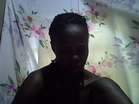 Snapshot of Prettyboo00 chatting on June 12, 2026, 11:52 am Prettyboo00 online show from June 12, 2026, 11:52 am