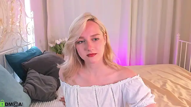Snapshot of Chloe-Deccer chatting on July 21, 2026, 1:19 am Chloe-Deccer online show from July 21, 2026, 1:19 am