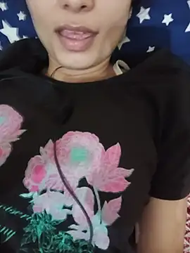 Shaina01 online show from June 16, 2026, 5:46 pm