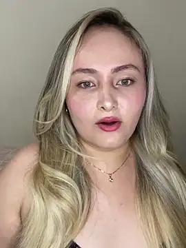 Snapshot of Rositafresitaa chatting on June 16, 2026, 1:49 am Rositafresitaa online show from June 16, 2026, 1:49 am