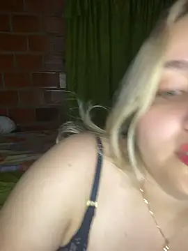 Snapshot of Rositafresitaa chatting on June 25, 2026, 2:42 am Rositafresitaa online show from June 25, 2026, 2:42 am